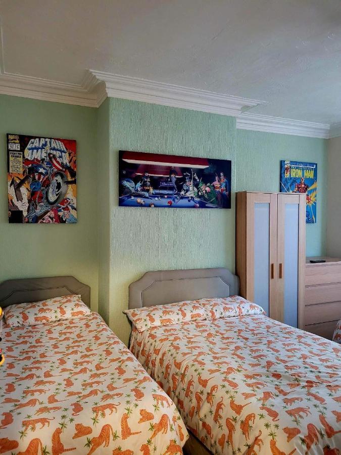 The Clevedon Bed & Breakfast Blackpool Exterior foto